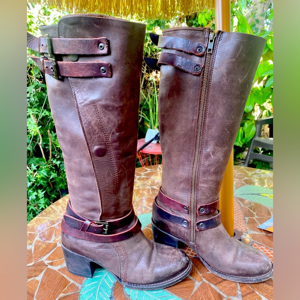FREEBIRD high brown leather boots size 8
